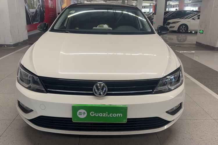 Used Volkswagen Lamando 2018 230TSI DSG Fashion Edition
