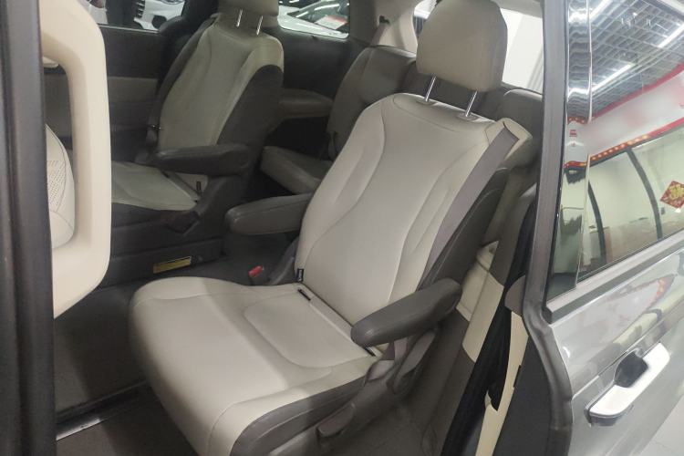 Used Kia Carnival 2021 2.0T Luxury Edition