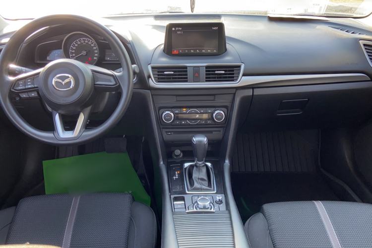 Used Mazda Mazda 3 Axela 2017 Sedan 1.5L Automatic Luxury Model Emission Standard China V
