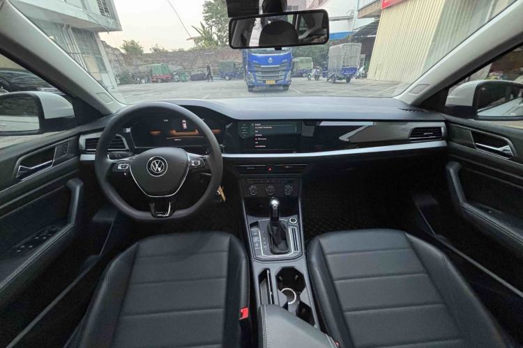 Used Volkswagen Lavida 2022 1.5L Automatic Comfort Edition
