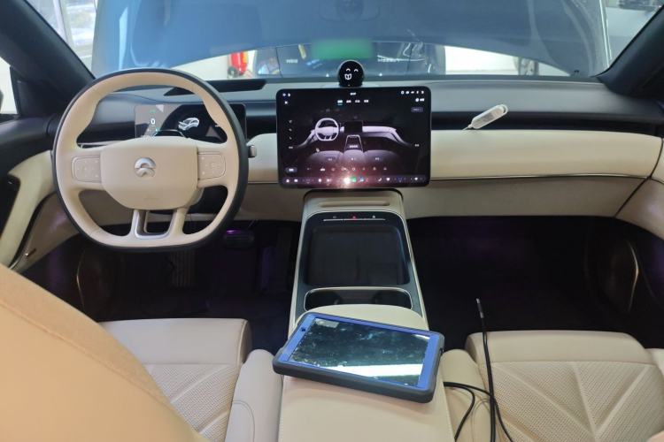 Used Nio ET5T 2025 75 kWh Touring
