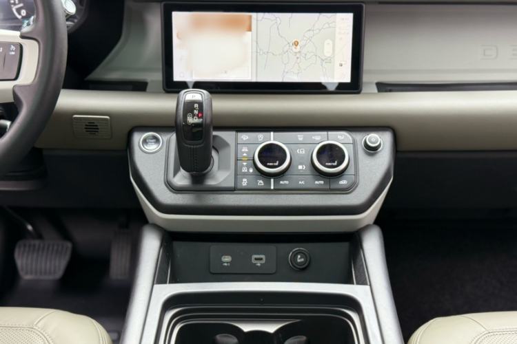 Used Land Rover Defender 2020 110 P400 HSE
