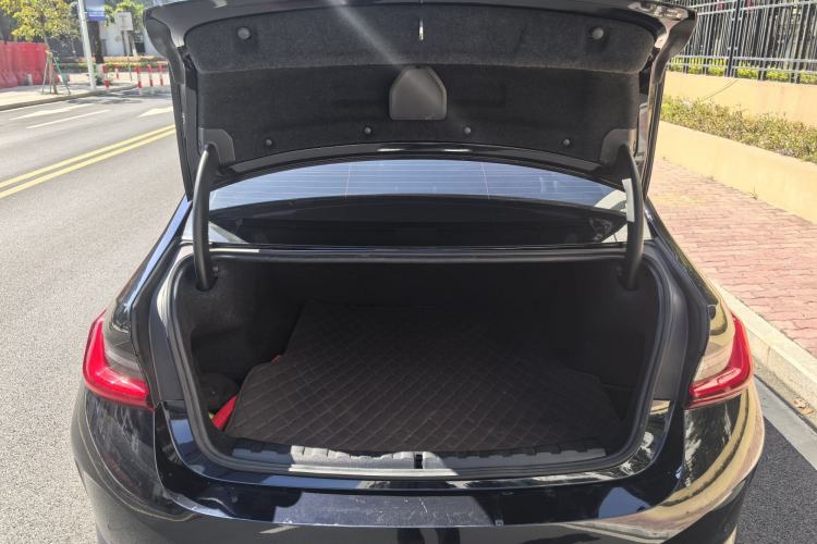 Used BMW i3 2024 eDrive 35 L