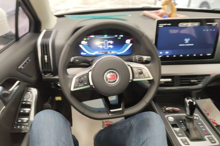 Used BYD Tang 2018 2.0T Automatic SmartConnect Prestige 7-Seater China V Standard
