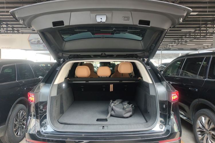 Used Chery Tiggo 9 2023 2.0T Dual-Clutch Two-Wheel Drive Luxury Edition 5 Seats