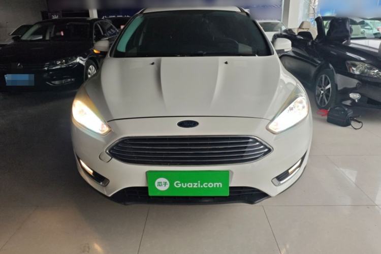 Used Ford Focus 2017 Sedan 1.6L Automatic Fashion Edition Smart Drive Version
