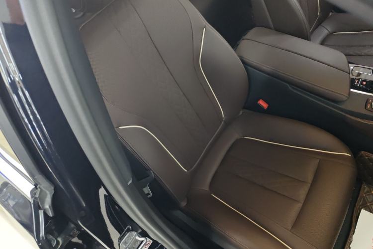 Used BMW 5 Series 2022 Restyled 530Li Leading Edition M Sport Package
