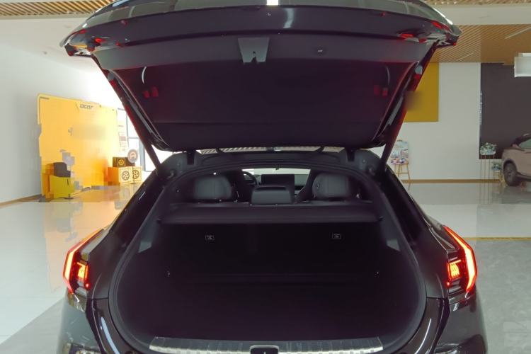 Used Zeekr 001 2023 WE Edition 86 kWh