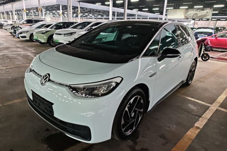 Used Volkswagen ID.3 2023 Pure Smart Edition