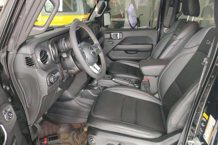 Used  Wrangler 2024 2.0T Sahara Four-Door Edition
