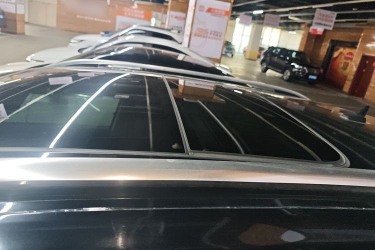 Used Volkswagen T-ROC 2021 280TSI DSG Two-Wheel Drive Comfort Connect Edition
