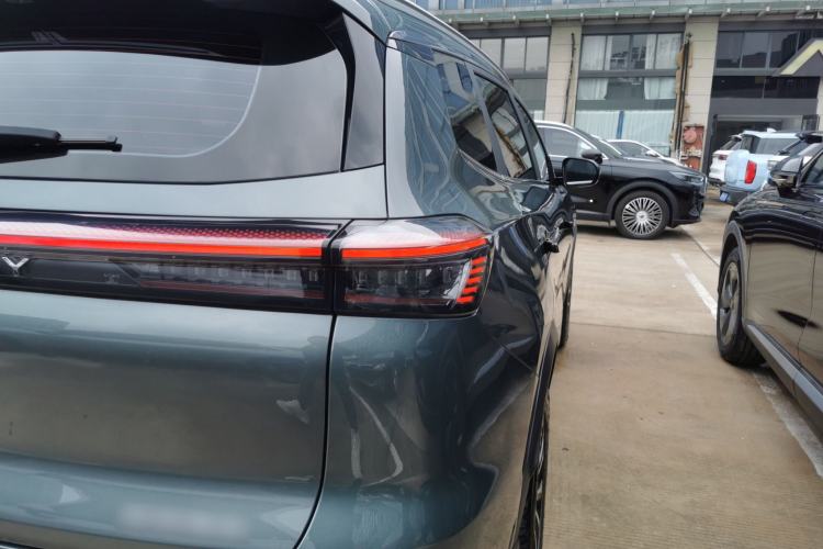 Used Chery Tiggo 8 PLUS 2025 290TGDI DCT Prestige 5-Seater
