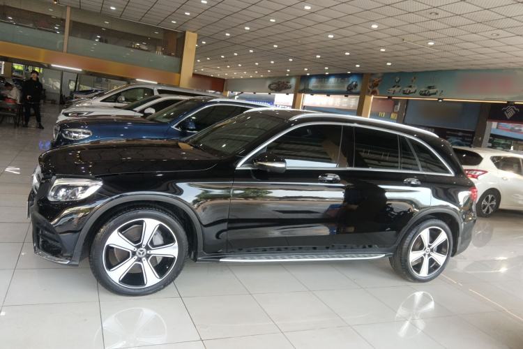 Used Mercedes-Benz GLC 2019 Refreshed GLC 300 L 4MATIC Dynamic Edition
