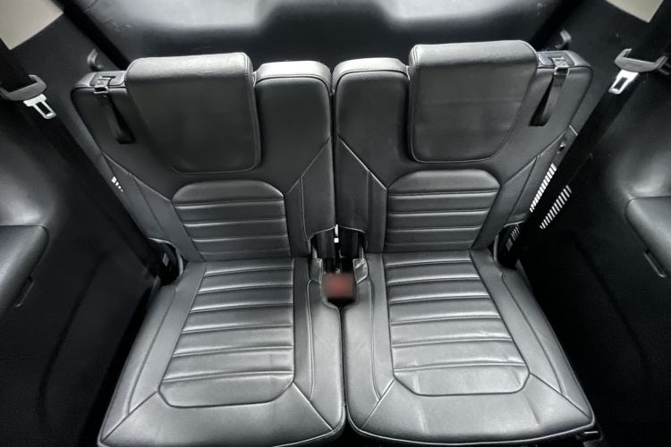 Used Ford Edge 2018 EcoBoost 245 Two-Wheel-Drive Platinum Edition 7-Seater China V Emission Standard