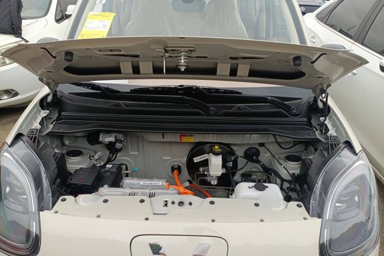 Used Wuling Hongguang MINIEV 2025 Four-Door Version Advanced Edition
