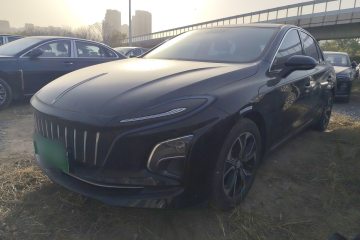 Used Hongqi E-QM5 2023 Revised Version Basic Travel Edition