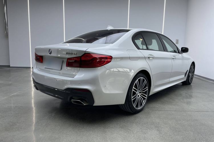 Used BMW 5 Series 2018 530Li Leading Model M Sport Package
