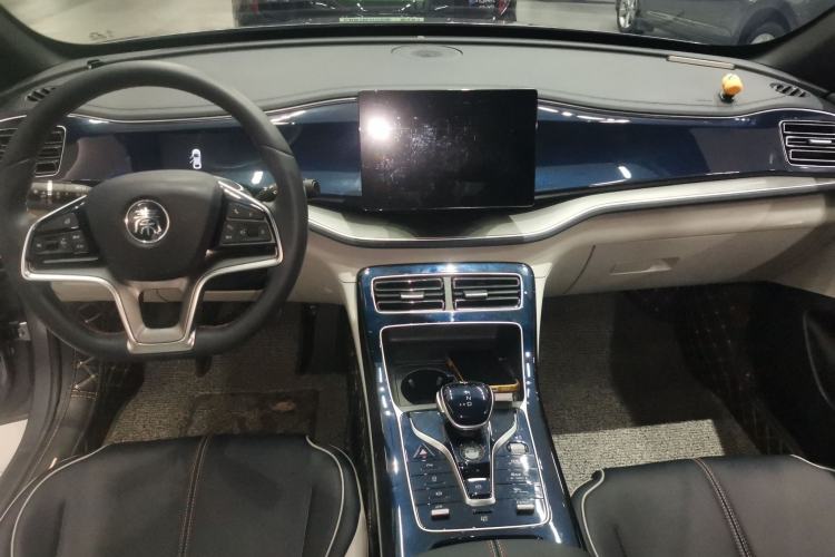 Used BYD Qin PLUS 2021 EV 400KM Luxury Model
