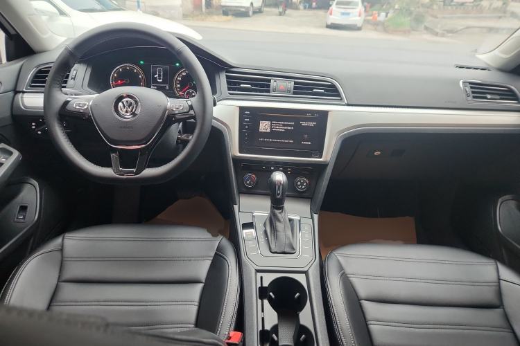 Used Volkswagen Lamando 2021 230TSI DSG Fashion Edition