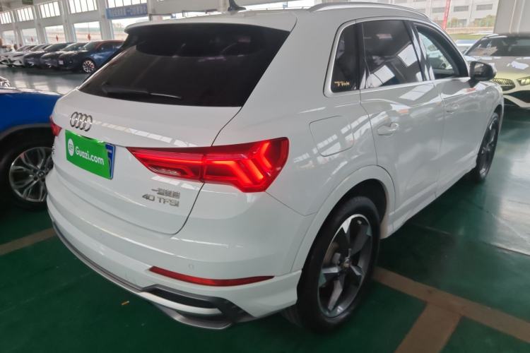 Used Audi Q3 2019 40 TFSI Fashion Dynamic Model
