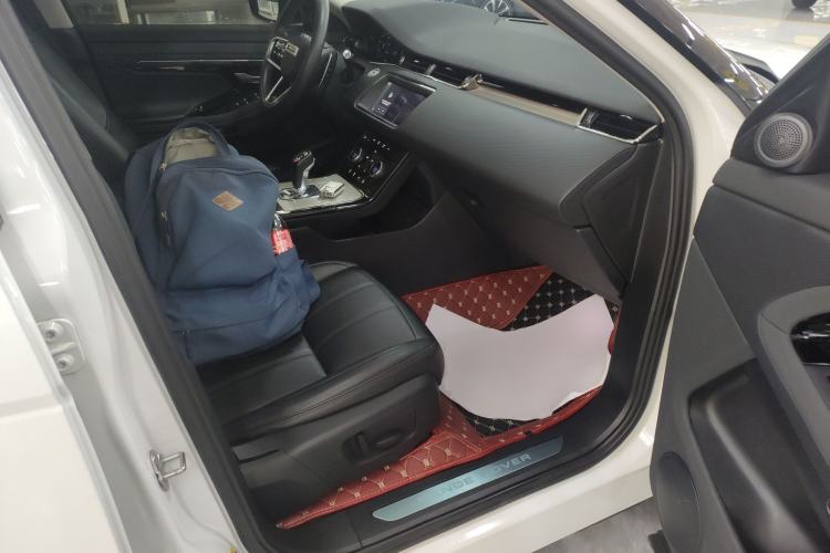 Used Land Rover Range Rover Evoque 2021 Range Rover Velar 249 PS R-Dynamic S Performance Edition
