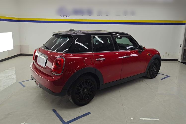 Used  MINI 2016 1.5T COOPER Five-Door Edition
