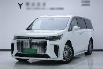 Used VOYAH Dream 2025 PHEV Four-Wheel Drive Prestige Kunpeng Edition