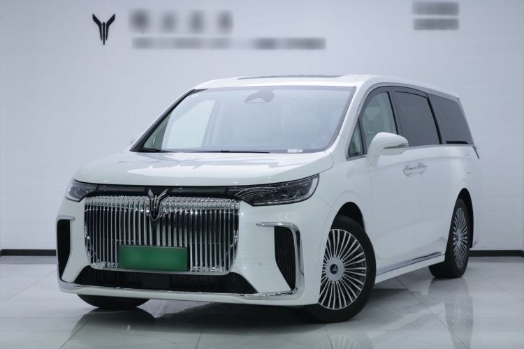 Used VOYAH Dream 2025 PHEV Four-Wheel Drive Prestige Kunpeng Edition