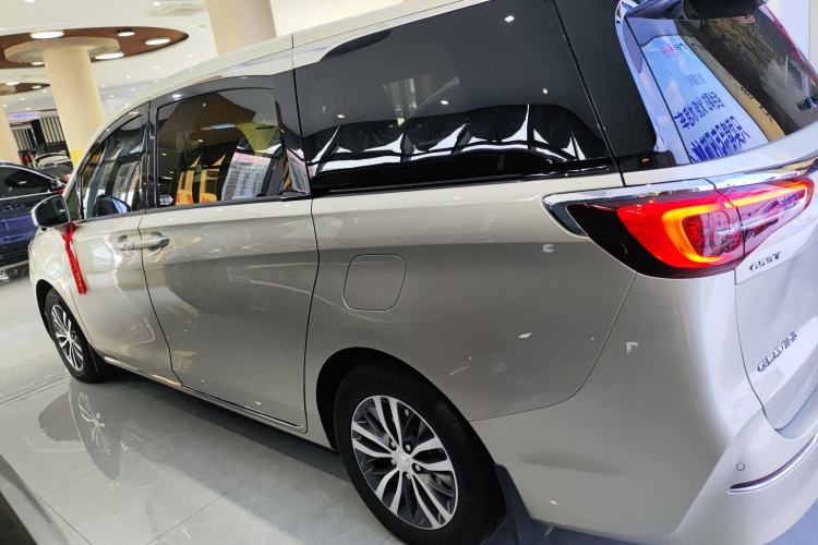 Used Buick GL8 2023 ES Lu Zun Comfort Model
