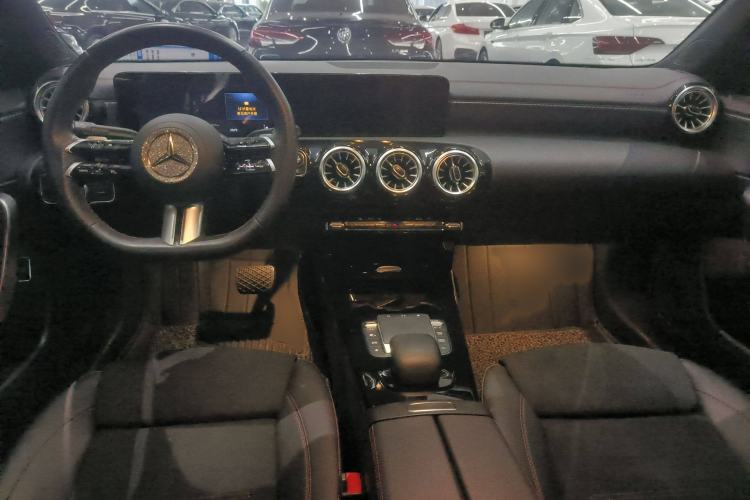 Used Mercedes-Benz A-Class 2023 A 200 L Fashion Model
