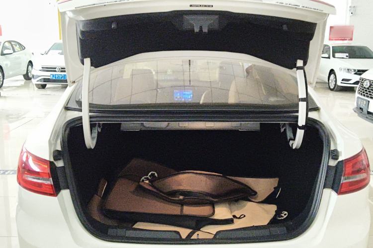 Used Ford Escort 2015 1.5L Manual Comfort Model
