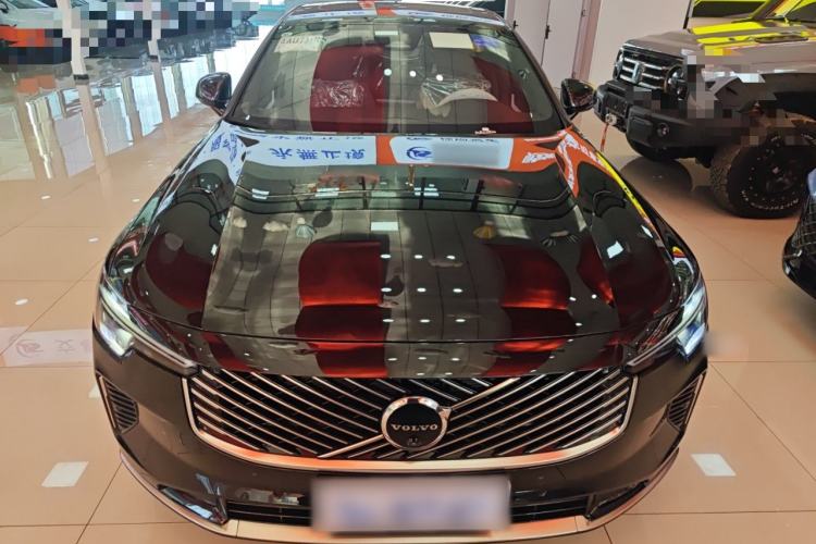 Used Volvo S90 2026 B5 Zhiyuan Luxury Edition
