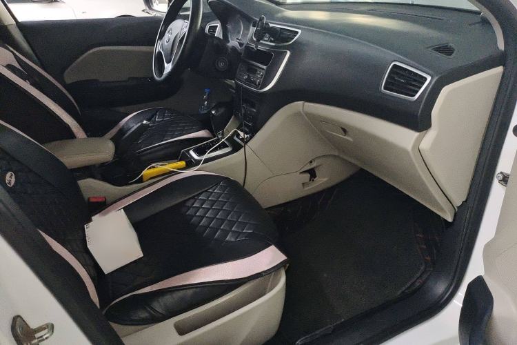 Used Dongfeng Aeolus L60 2015 1.8L Automatic New Enjoyment Model
