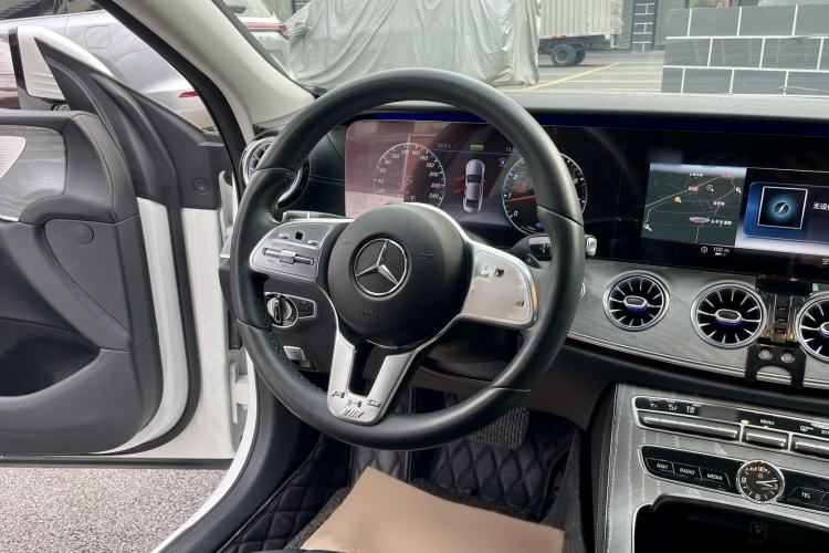 Used Mercedes-Benz CLS 2018 CLS 350 4MATIC
