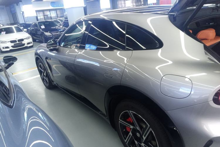 Used  YU7 2025 Ultra-Long Range High-Performance All-Wheel-Drive Max Edition