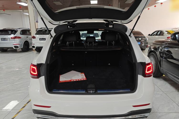 Used Mercedes-Benz GLC 2021 GLC 300 L 4MATIC Dynamic Model
