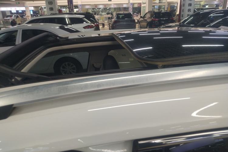 Used Volkswagen Tharu 2021 280TSI Two-Wheel-Drive Luxury Plus Edition
