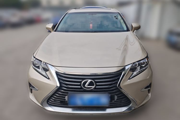 Used Lexus ES 2016 200 Midnight Special Limited Edition
