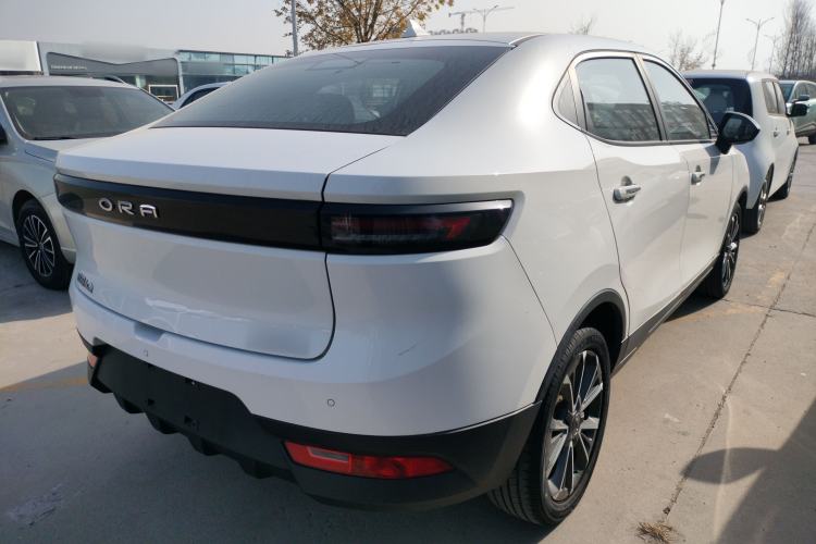 Used ORA iQ 2018 Smart Connectivity Model
