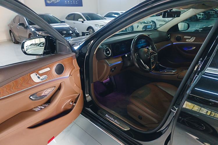 Used Mercedes-Benz E-Class New Energy 2022 Facelift E 350 e L Plug-in Hybrid Sedan
