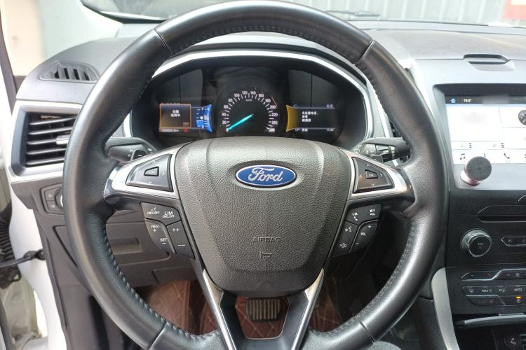 Used Ford Edge 2016 EcoBoost 245 Two-Wheel-Drive Titanium 7-Seater