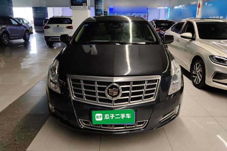Used Cadillac XTS 2013 28T Luxury Model
