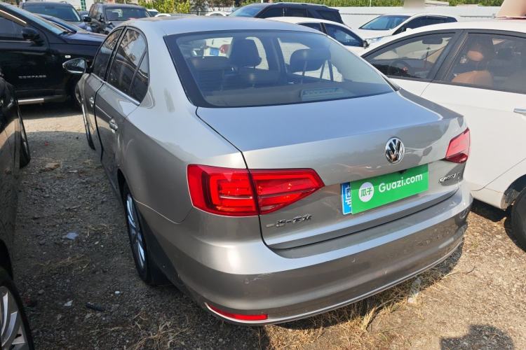 Used Volkswagen Sagitar 2015 1.6L Automatic Comfort Model