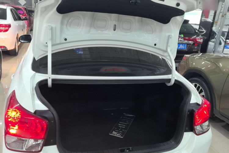 Used Hyundai Verna 2017 1.4L Automatic YueXiang Edition China V-standard