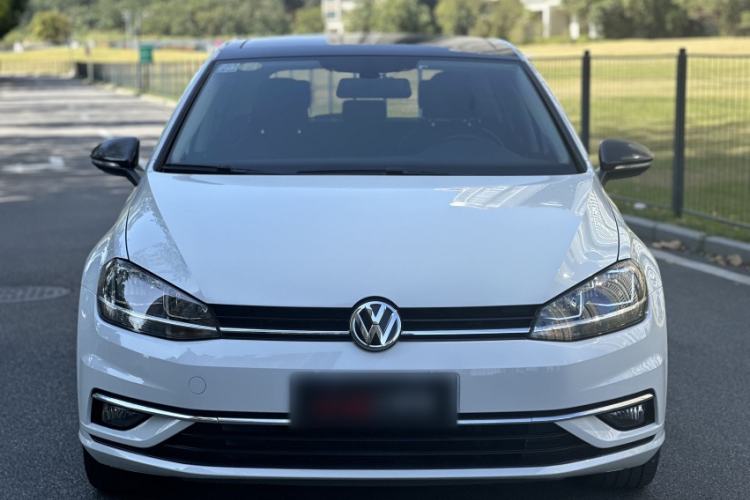Used Volkswagen Golf 2018 230TSI Automatic Luxury Version
