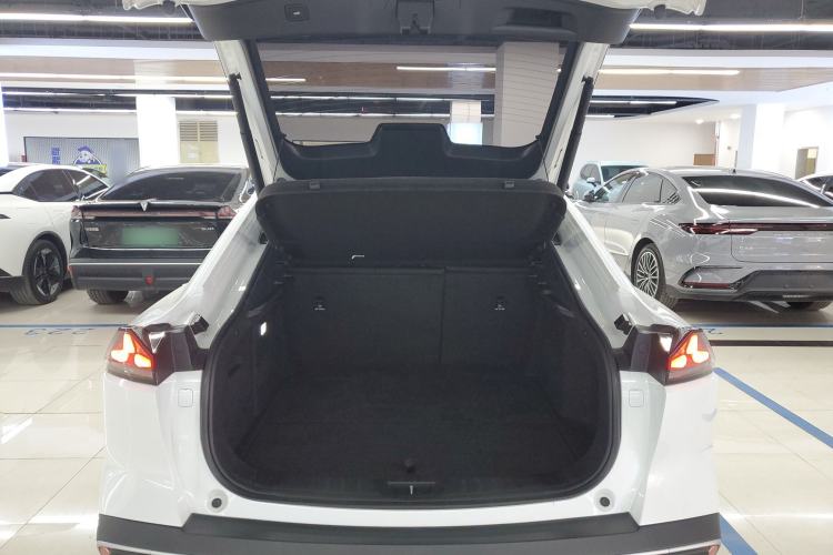 Used  SL03 2024 135Plus Glory Edition