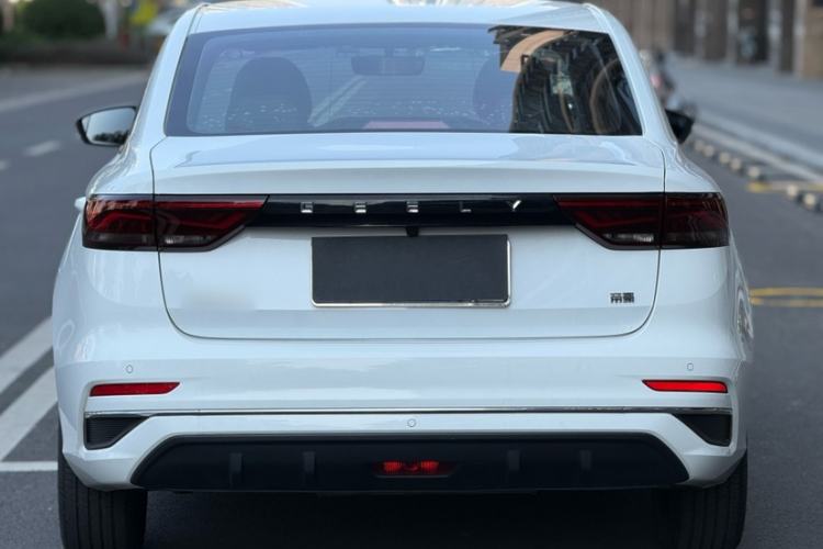 Used Geely Auto Emgrand 2022 4th Generation 1.5L CVT Elite Model
