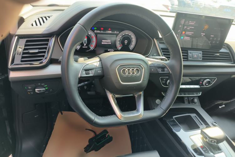 Used Audi Q5L 2022 40T Luxury Dynamic Model
