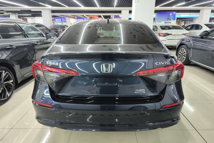 Used Honda Civic 2022 240TURBO CVT Dynamic Edition
