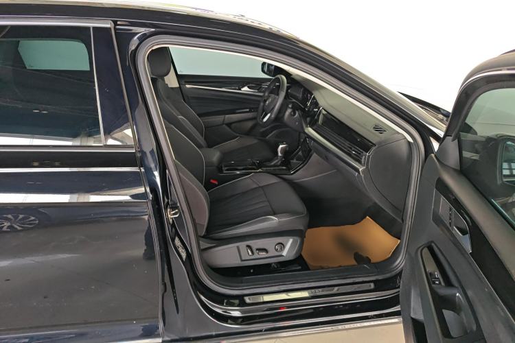 Used Volkswagen Passat 2024 330TSI Elite Edition
